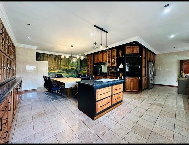 4 BEDROOM HOUSE FOR SALE IN LAMBTON